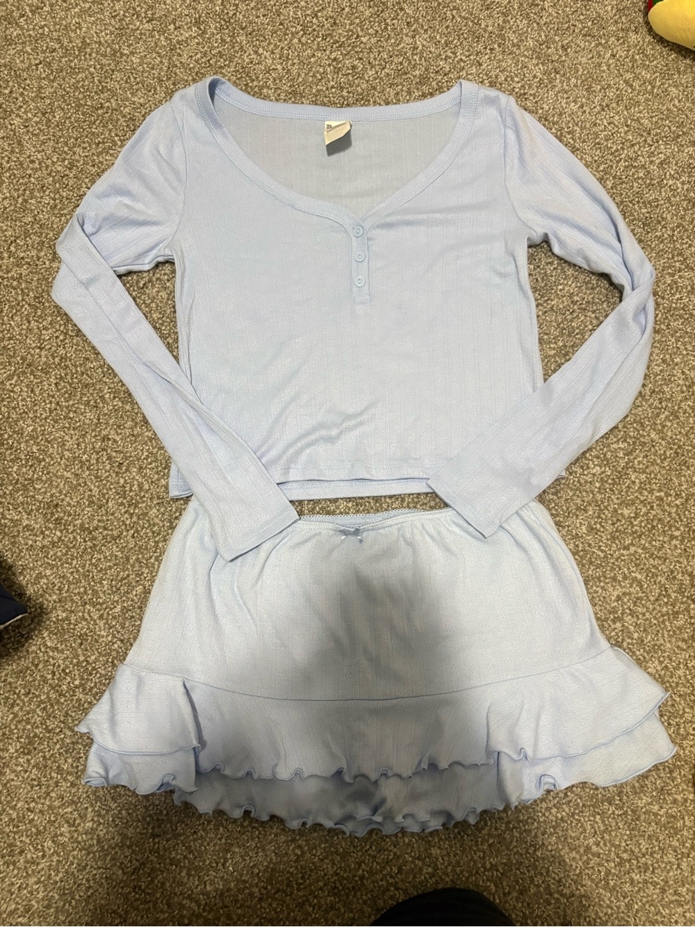 Light Blue Ribbed Henley Top & Ruffle Skirt Set. Top is XS, bottoms are S